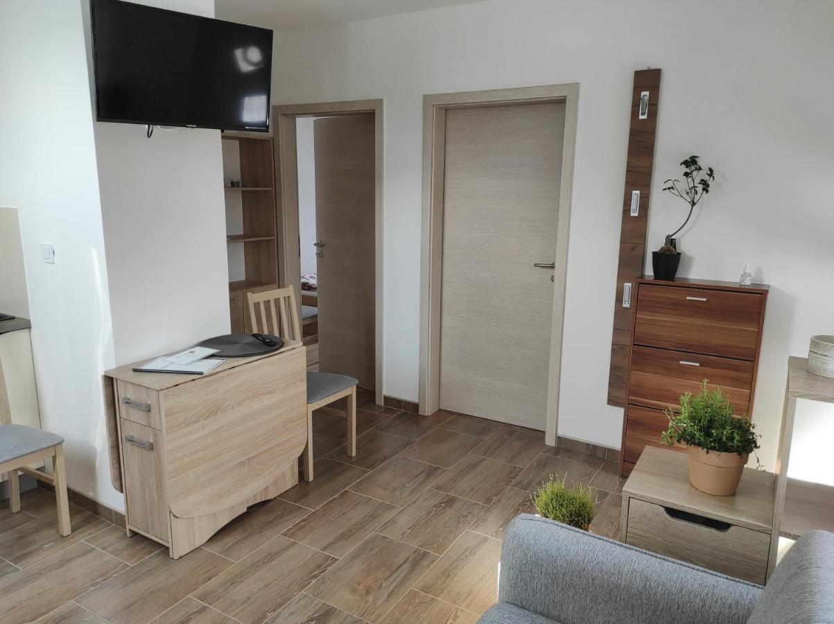 Apartman Frymburk 700 מראה חיצוני תמונה
